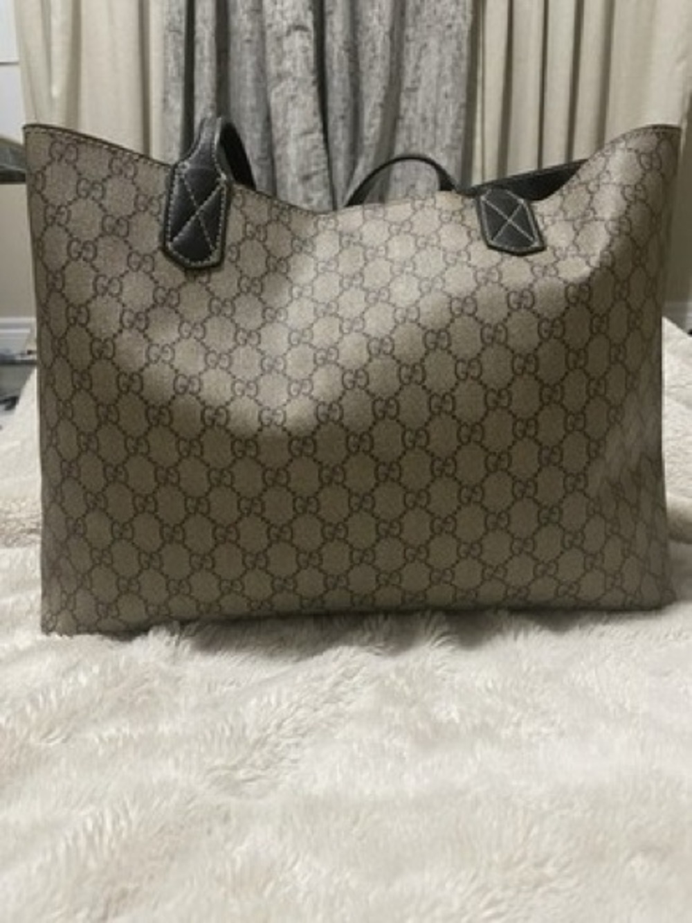 Gucci Supreme GG Reversible Tote